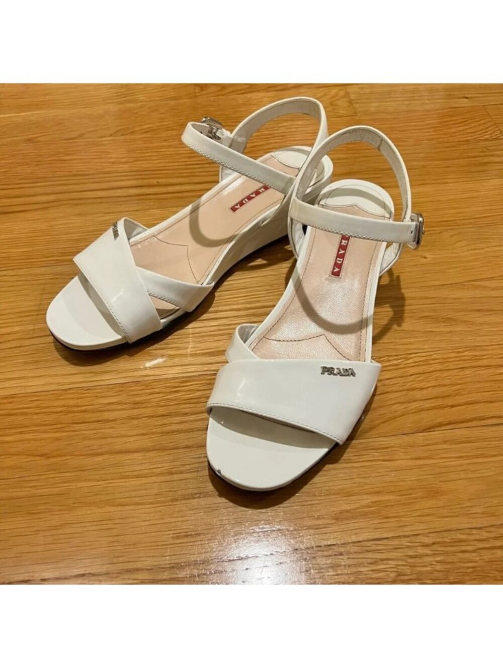 💯 Authentic PRADA White Patent Crisscross Vernice Linea Rossa Wedge Sandals - Picture 3 of 12